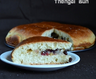 Thengai Buns / Coconut Stuffed buns