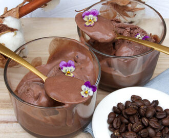 Chocolade koffie ijs zonder ijsmachine