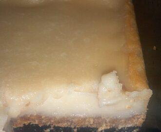 Vegan key lime cheesecake bars ... hold the tofu!