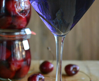 It's 5 O'Clock Somewhere Friday: DIY Cocktail Cherries