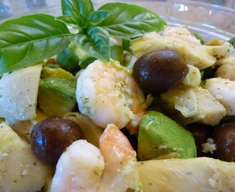 Quick And Easy Shrimp And Artichoke Salad With Black Olives, Avocado And Fresh Basil