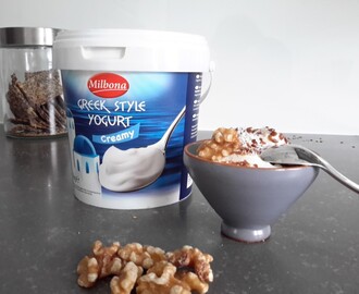 Griekse yoghurt met walnoten