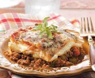 Beef 'n' Sausage Lasagna (ground beef and Italian sausage)