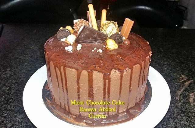 MOIST CHOCOLATE CAKE