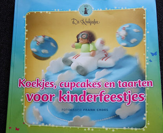 Review | Koekjes, Cupcakes en Taarten voor Kinderfeestjes - De Koekjesfee