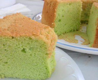 Pandan Chiffon Cake 班蘭雪紡蛋糕
