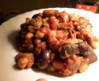 Madhouse recipe : Aubergine, Chick pea & Tomato Stew