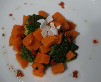 BROCCOLI, SPINACH AND SWEET POTATO SALAD WITH CHILLI COCONUT DRESSING