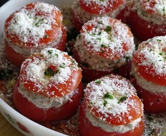 Recette de tomates farcies au flan d'œufs, crème (convient aux végétariens)