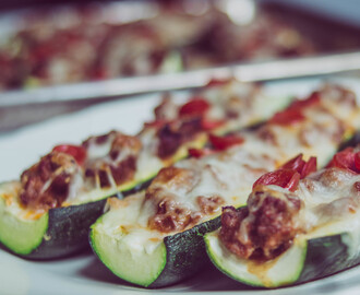 Low Carb Zucchini Pizza Boats
