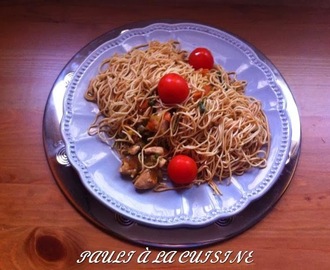 Noodles Con Verdura Y Pollo