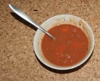 Recept. Bruine bonen soep binnen 5 minuten zelf gemaakt!
