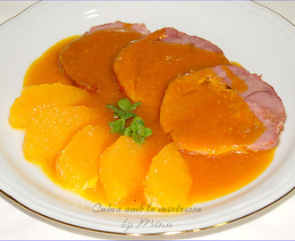 Rotí de cerdo relleno, con salsa de naranja y pistachos...