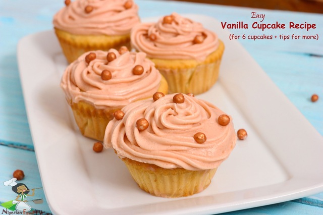 Easy Vanilla Cupcakes : 6 Cupcakes Recipe