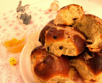 Hot Cross Buns ou petites brioches anglaises de Pâques