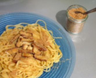 Spaghetti carbonara revisité et parmesan vegan