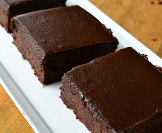 Cold Chocolate Snacking Cake