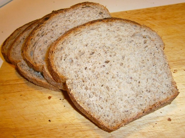 Pšenično-ražný kváskový chlieb