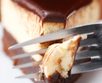 Csokis brownie sajttorta - Chocolate Fudge Brownie Cheesecake