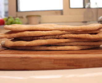 DIY全麥披薩餅皮 – DIY Whole-Wheat Pizza Crust