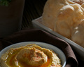 Hummus y mini pan taboon o laffa