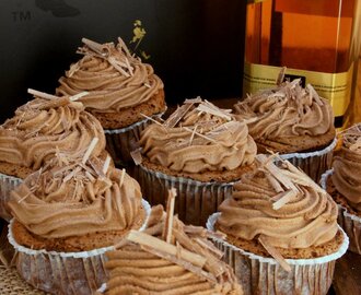 Muffinki czekoladowe z kremem whisky