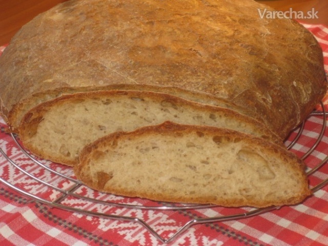 Domáci chlieb s rascou(fotorecept)