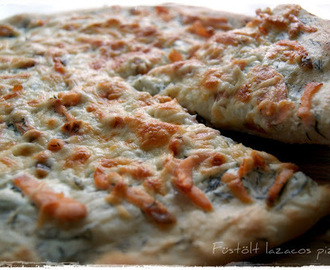 Skandináv pompos, avagy füstölt lazacos pizza