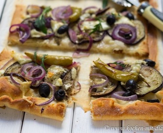 Blech-Pizza: vegetarisch/ Vegetarian Pizza