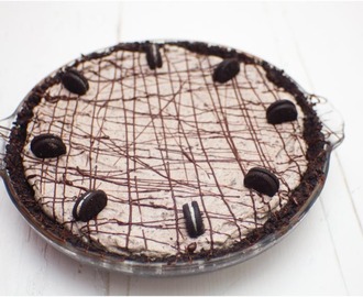 Chocolate Oreo Fudge Cream Pie