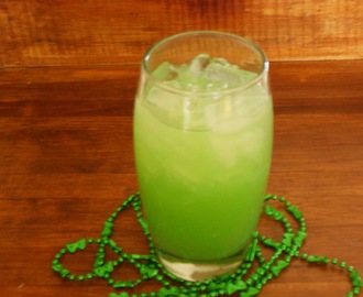 Non Alcoholic St. Patrick's Day Punch~Recipe Review