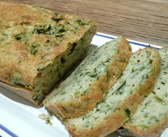 Cake au fromage et herbes fraiches