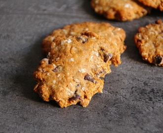 Biscuits aux farines complètes et pépites de chocolat (petit-déjeuner)