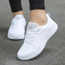 Women Casual Shoes Fashion Breathable Mesh Walking Vulcanized Shoes Woman White Sneakers Women Tenis Feminino Gym Shoes Sport