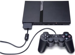 PlayStation 2 Slim Inkl. 2 Controller Sort