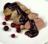 vlees met cranberrysaus