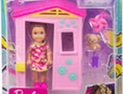 Barbie Babysitter Lekset Ro...