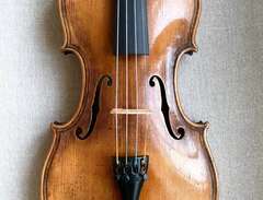 Fin äldre violin fiol