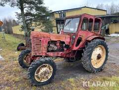 Traktor Belarus MT3-52
