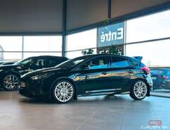 Ford Focus RS 350hk AWD Son...