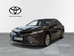 Toyota Camry Hybrid 2,5 EXE...