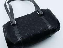 Handväska Louis Vuitton Lit...