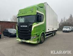 Lastbil med skåp Scania R58...