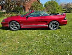 Ford Mustang Cabriolet 3.8...