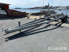 Båttrailer - 10 m, 16 ton