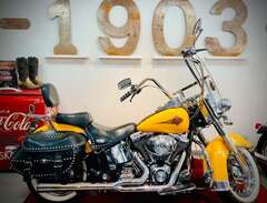 Harley-Davidson FLSTC Herit...