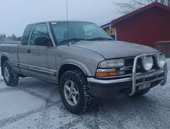 Chevrolet S-10 Extended Cab...