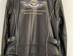Harley Davidson  100 års ju...