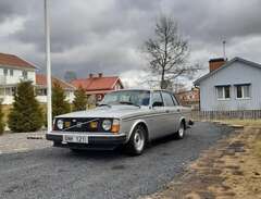 Volvo 240 Jubileum -77