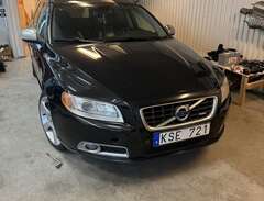 Volvo V70 D5 AWD Geartronic...